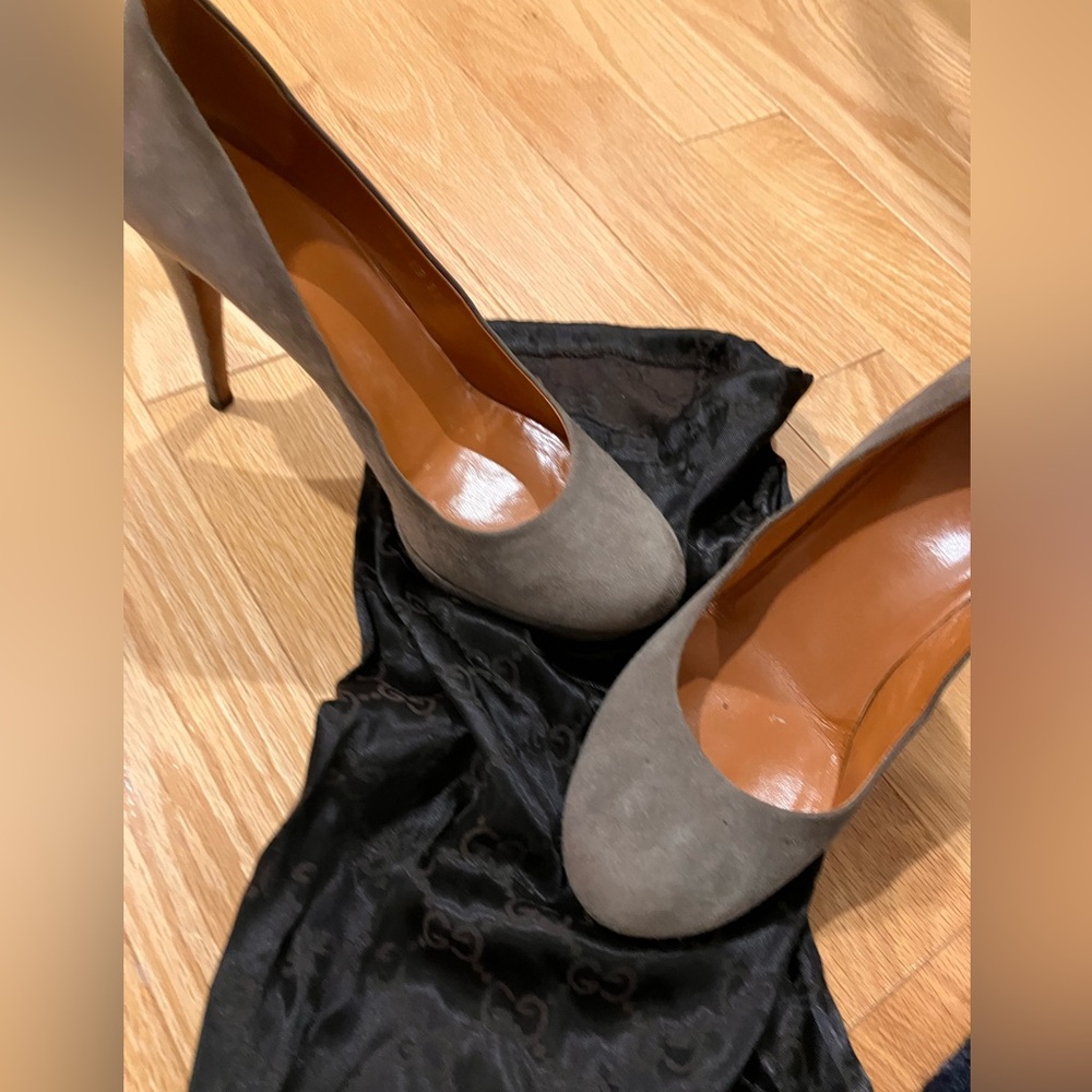 Gucci 3” heels